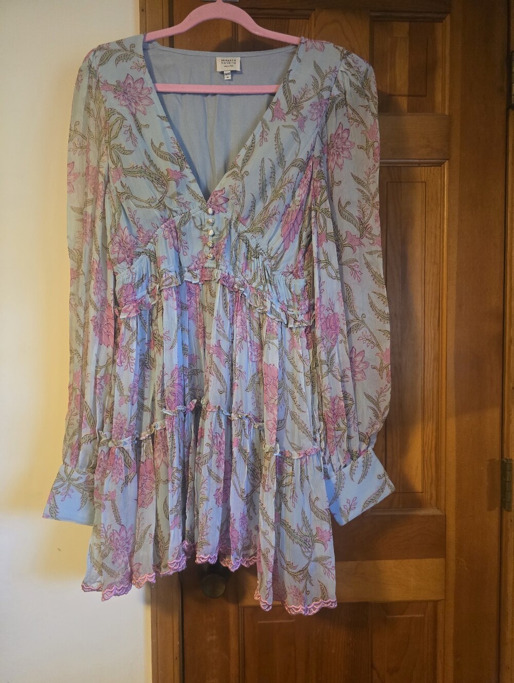 Flowy Floral V-Neck Tunic Hemant & Nandita Dress in Light Blue and Pink